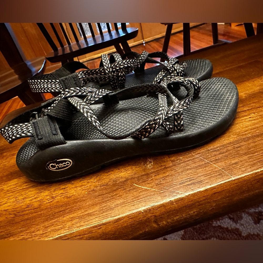 Chaco ZX 2 Dual strap sandal boost black women’s size 9